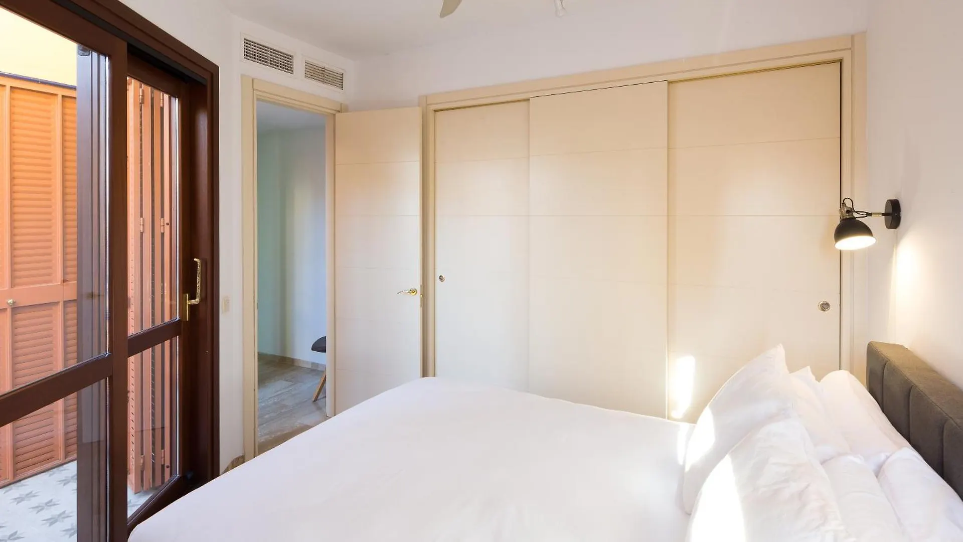 Veoapartment Pajaritos Seville 0*,  Spain